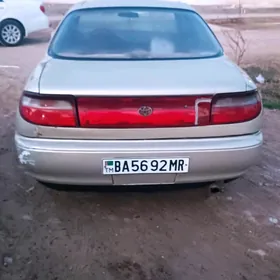 Toyota Carina 1993