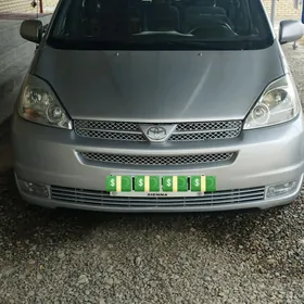 Toyota Sienna 2005