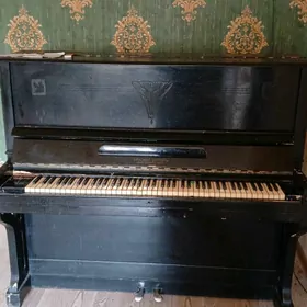 Pianino