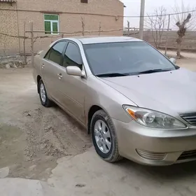 Toyota Camry 2003