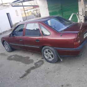 Opel Vectra 1992