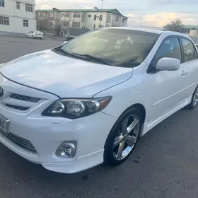 Toyota Corolla 2013