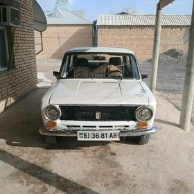 Lada 2104 1980