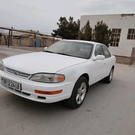 Toyota Camry 1993