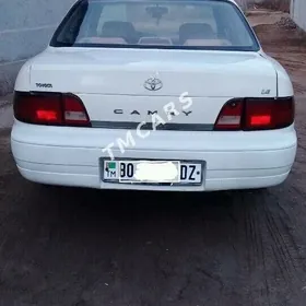 Toyota Camry 1996