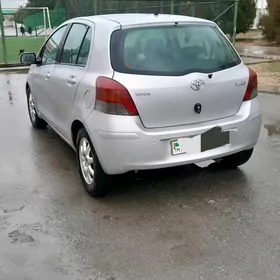 Toyota Yaris 2009