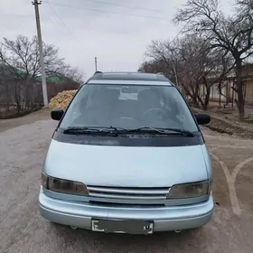 Toyota Previa 1995