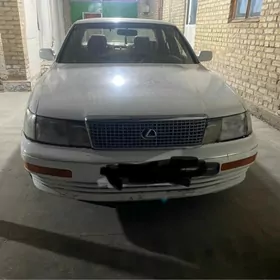 Lexus LS 400 1995