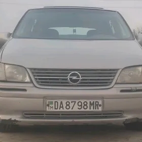 Opel Sintra 1999