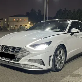 Hyundai Sonata 2021