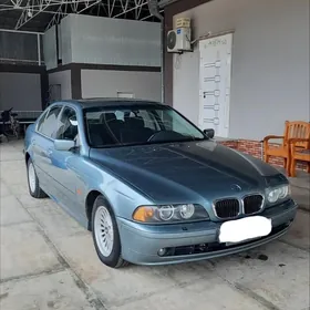 BMW E39 2003