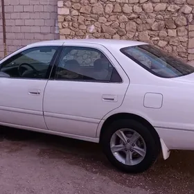 Toyota Camry 1998