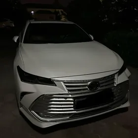 Toyota Avalon 2020