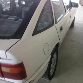 Opel Vectra 1992