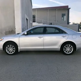 Toyota Camry 2010