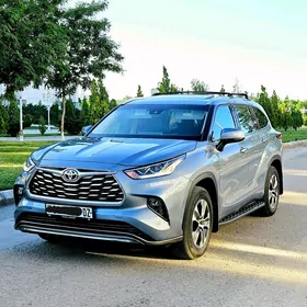 Toyota Highlander 2020