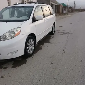 Toyota Sienna 2009