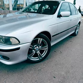 BMW E39 2003