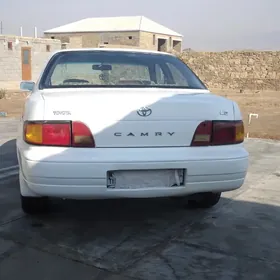 Toyota Camry 1993