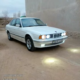 BMW 525 1990