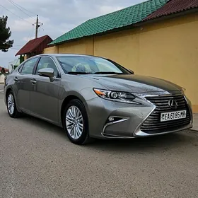 Lexus ES 350 2018