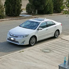 Toyota Camry 2012