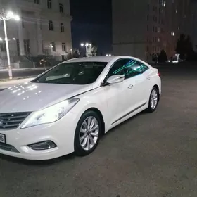 Hyundai Azera 2012