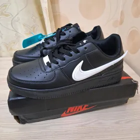 Nike Air Force 1 Ambush