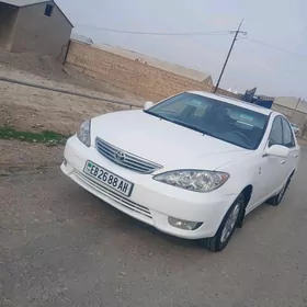 Toyota Camry 2003