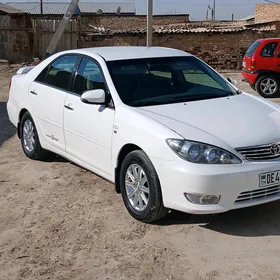 Toyota Camry 2003