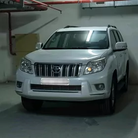 Toyota Land Cruiser Prado 2012