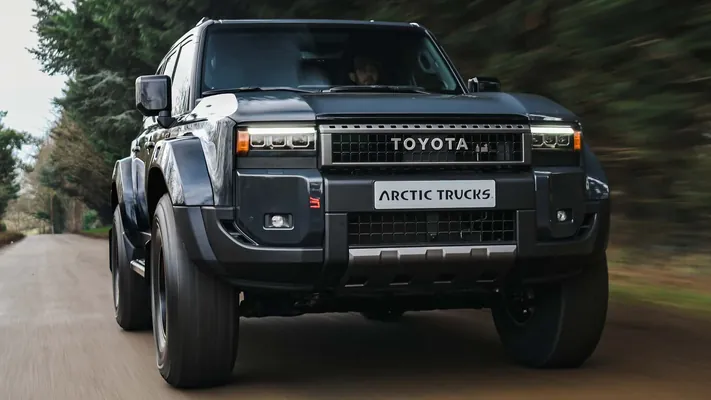 Toyota Land Cruiser Prado получил экстремальную версию AT37 от Arctic Trucks