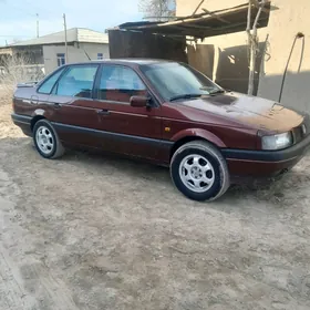 Volkswagen Passat 1993