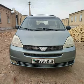 Toyota Sienna 2005