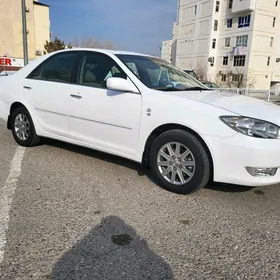 Toyota Camry 2004