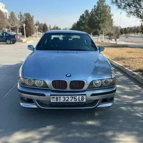 BMW E39 1998