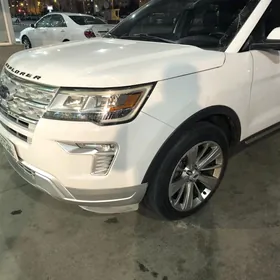 Ford Explorer 2018