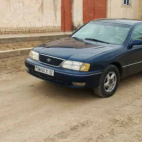 Toyota Avalon 1999