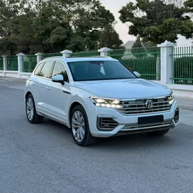 Volkswagen Touareg 2019