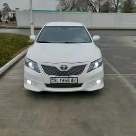 Toyota Camry 2011