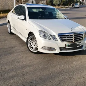 Mercedes-Benz E350 2011