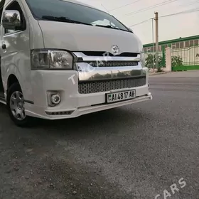 Toyota Hiace 2006