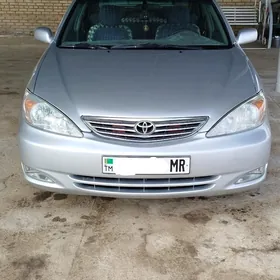 Toyota Camry 2004