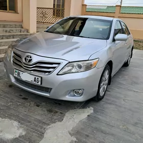 Toyota Camry 2010