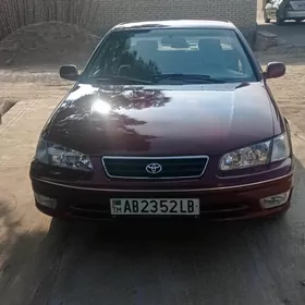 Toyota Camry 2001