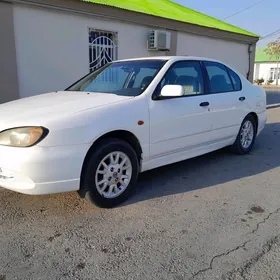 Nissan Primera 2001