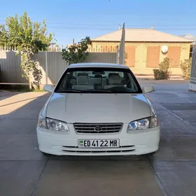 Toyota Camry 1998