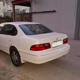 Toyota Avalon 1999