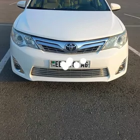 Toyota Camry 2012