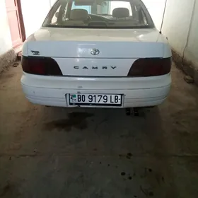 Toyota Camry 1993